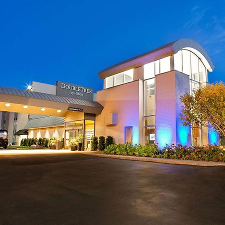 Doubletree By Hilton Roseville Minneapolis Exterior photo